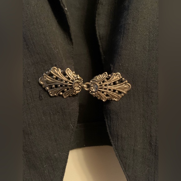 Vintage Women’s Blazer Over Shirt - Picture 2 of 3